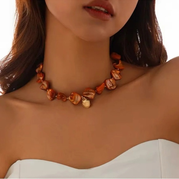 Zara Pearl Seashell Choker Necklace - Picture 3 of 6